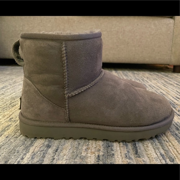 UGG Shoes - COPY - UGG Classic Mini Short